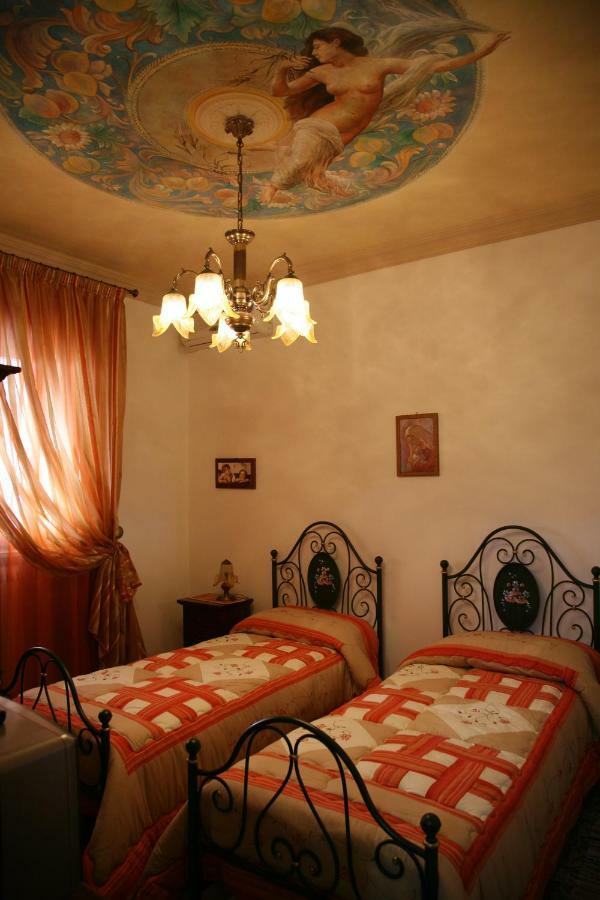 Bed and Breakfast Cali Nitta Корильяно-д'Отранто Экстерьер фото