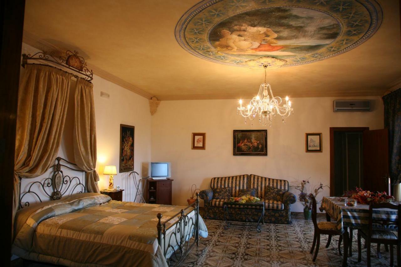 Bed and Breakfast Cali Nitta Корильяно-д'Отранто Экстерьер фото